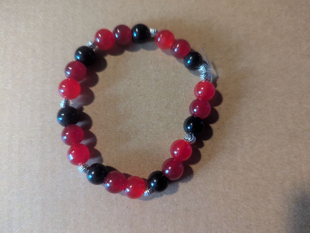 Black and red heart bracelet 