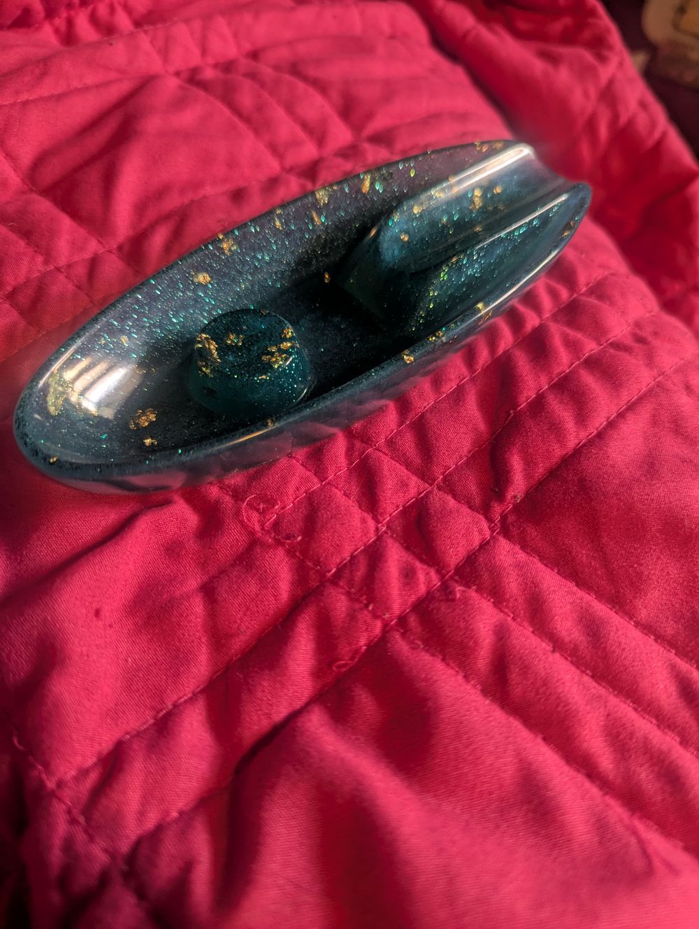 Blue cigar boat ashtray 